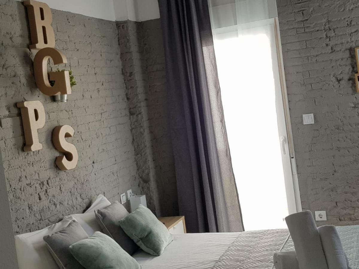 Florista Bonito Alojamiento Bien Comunicado Hotel Valencia Ngoại thất bức ảnh