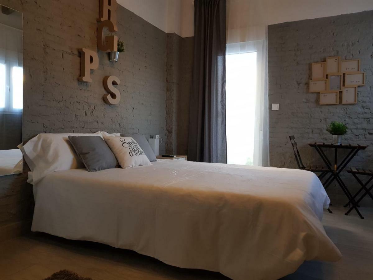 Florista Bonito Alojamiento Bien Comunicado Hotel Valencia Ngoại thất bức ảnh