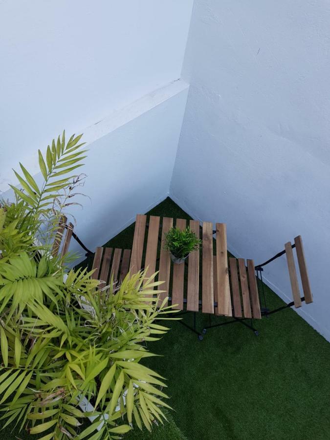 Florista Bonito Alojamiento Bien Comunicado Hotel Valencia Ngoại thất bức ảnh